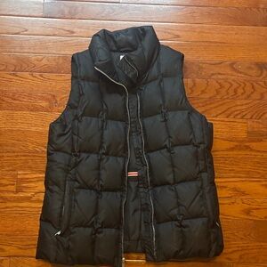GAP Black Puffer Vest